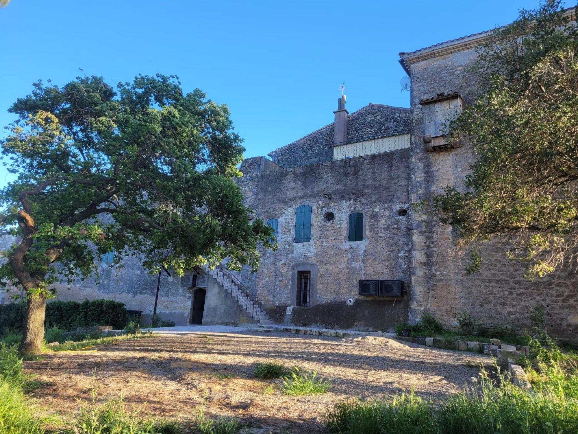 La Pinede, Logement Privatif Au Chateau Aumes 외부 사진