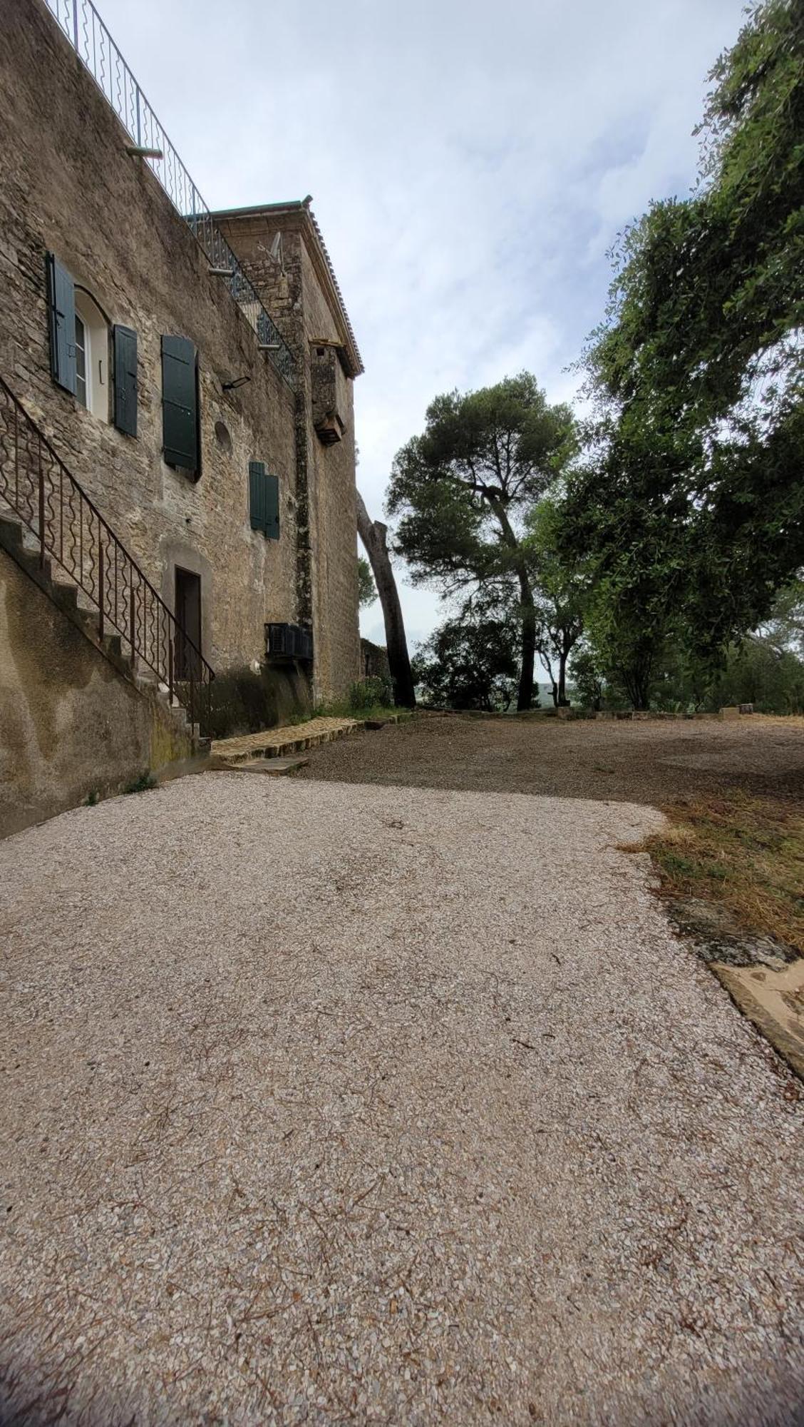 La Pinede, Logement Privatif Au Chateau Aumes 외부 사진